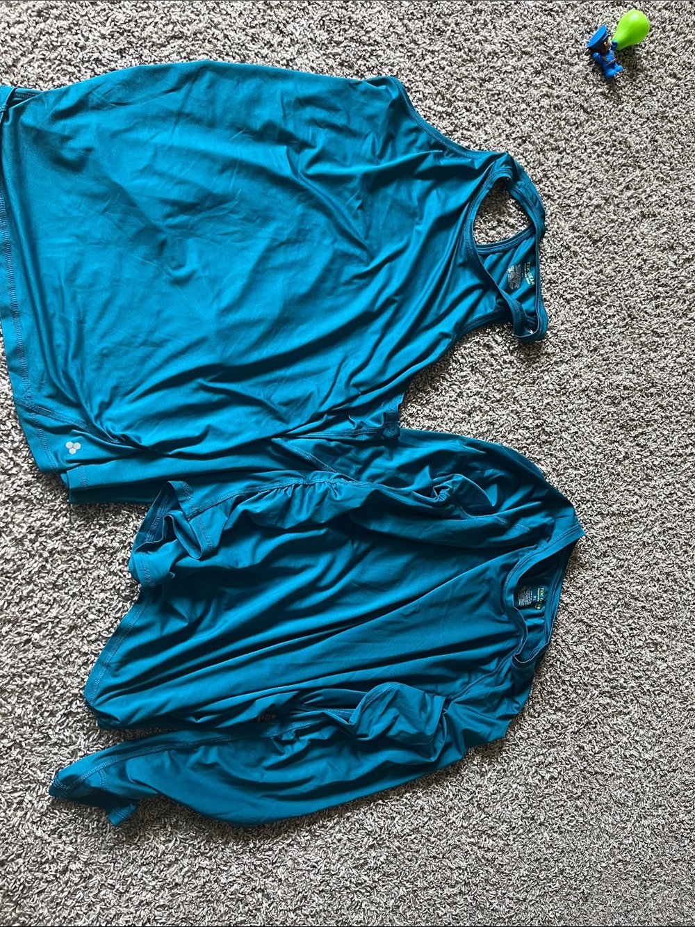 tek gear Teal Maternity Athletic Tops (2) - XL